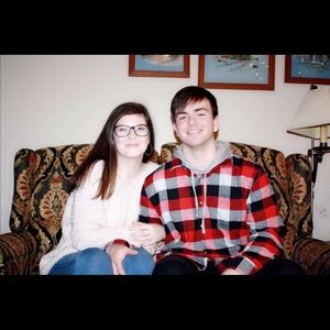 Meet your Posher, Candace